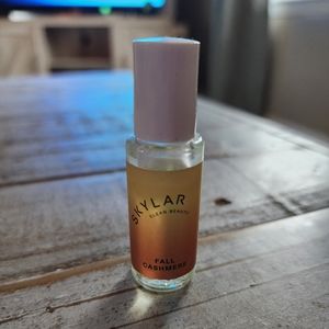 Skylar Fall Cashmere Eau De Parfum fragrance